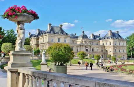 https://www.secure-hotel-booking.com/Hotels-Paris-Rive-Gauche/2TS9/search?hotelId=1015